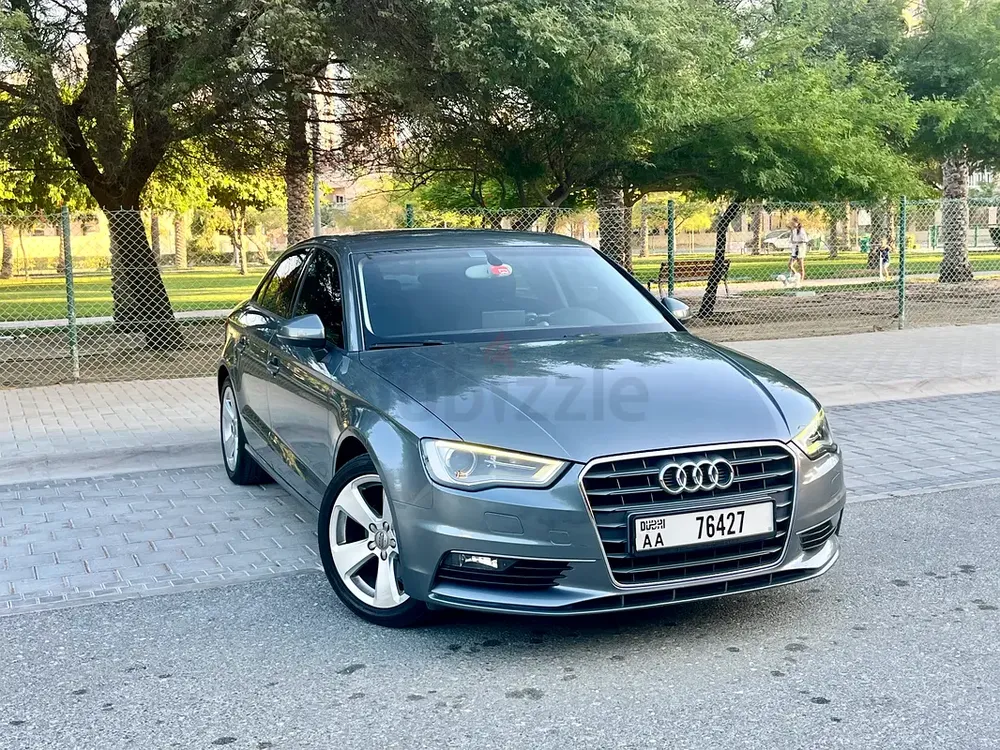GCC 2016 Audi A3 30 TFSI - Full Audi Service History - Original paint - Image 4