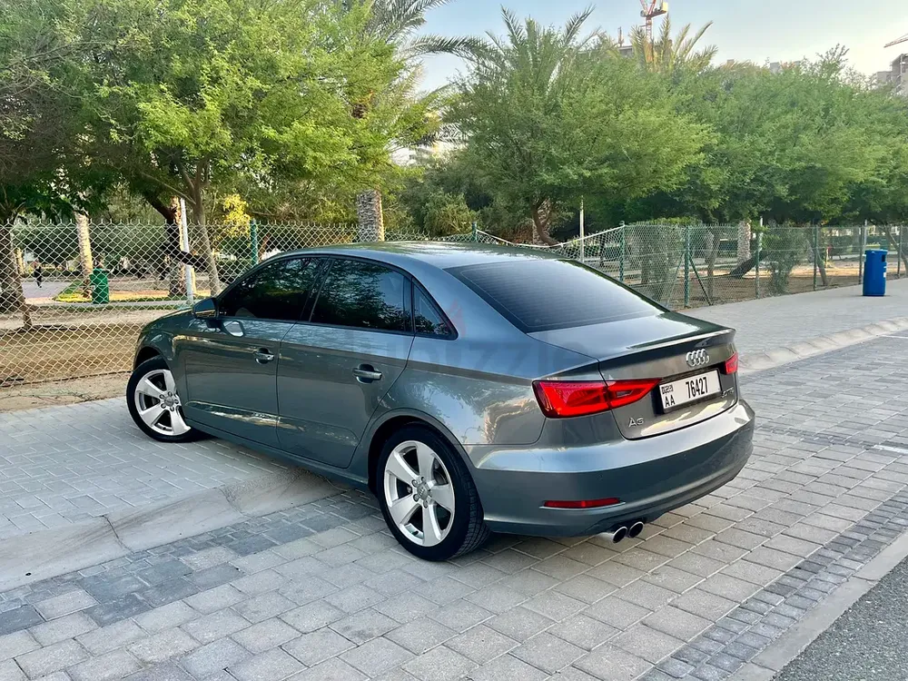 GCC 2016 Audi A3 30 TFSI - Full Audi Service History - Original paint - Image 7