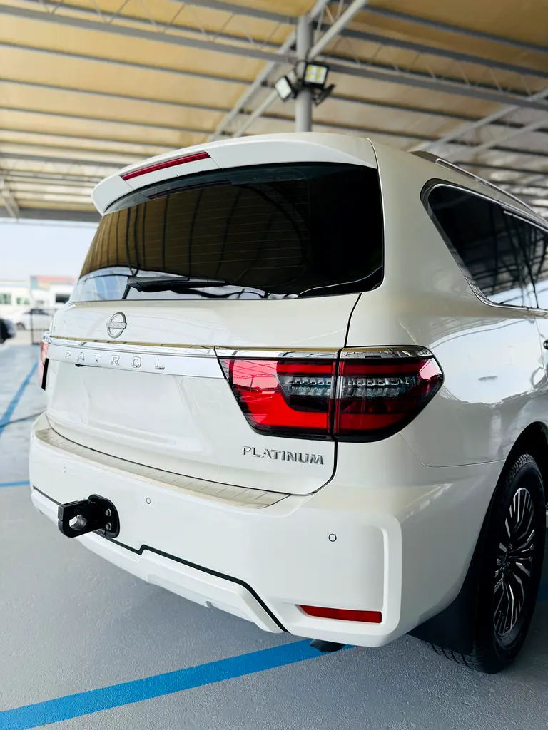 Nissan Patrol SE Platinum 2024 GCC Specs - Image 5