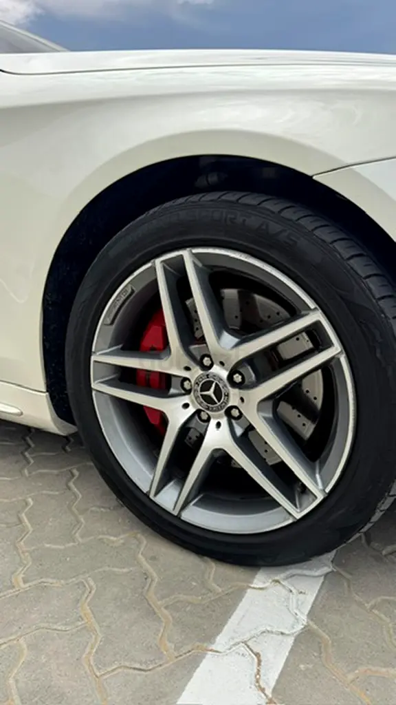 2019 Mercedes S450 - Image 4
