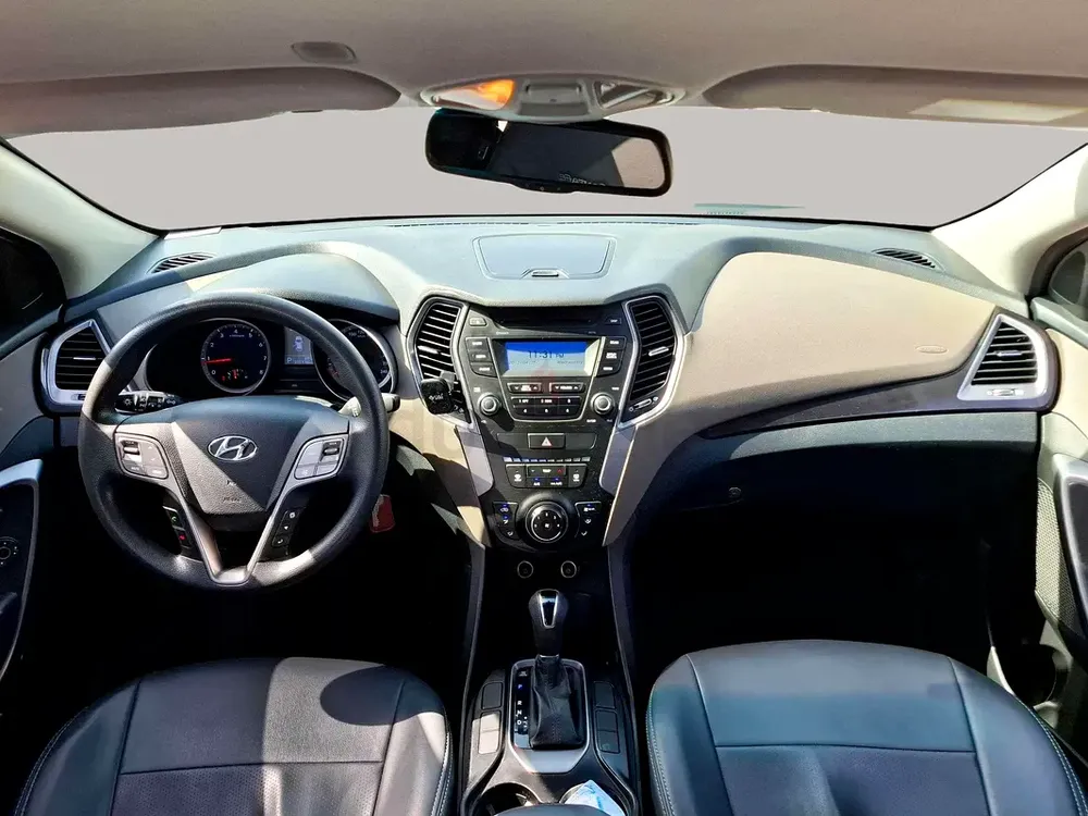 Inspected Car | 2014 Hyundai Grand Santa Fe  | GCC Specs | Ref#421349 - Image 10