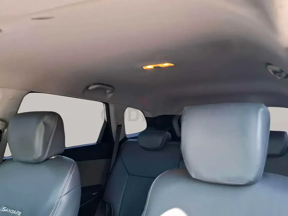 Inspected Car | 2014 Hyundai Grand Santa Fe  | GCC Specs | Ref#421349 - Image 11