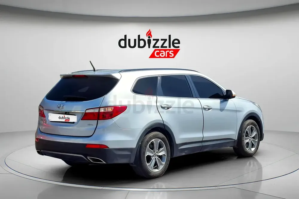 Inspected Car | 2014 Hyundai Grand Santa Fe  | GCC Specs | Ref#421349 - Image 6