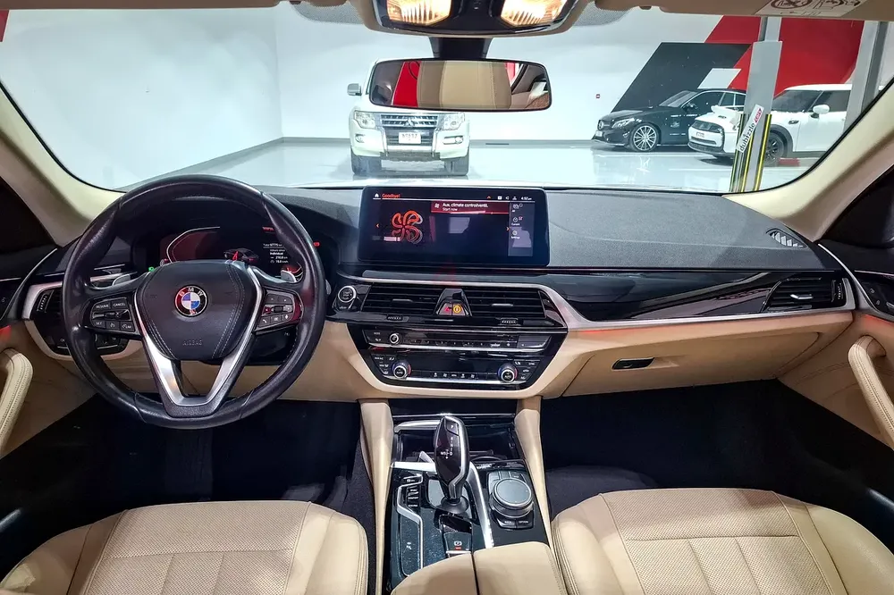 AED 1492/month | 2022 BMW 5-Series 520i | GCC Specs | Ref#450445 - Image 10