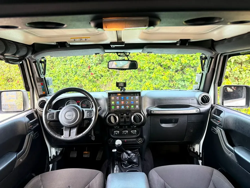 GCC Specs 2016 Jeep Wrangler Sport // 3.6L V6 - Perfect for UAE Adventures! - Image 13