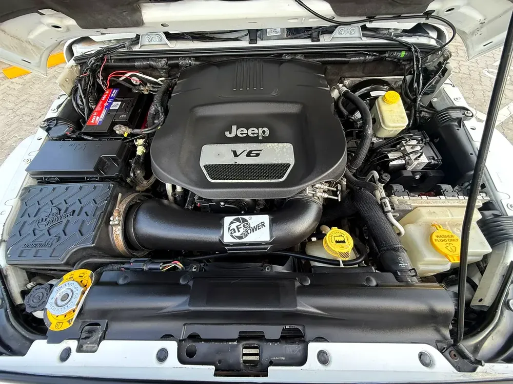 GCC Specs 2016 Jeep Wrangler Sport // 3.6L V6 - Perfect for UAE Adventures! - Image 19