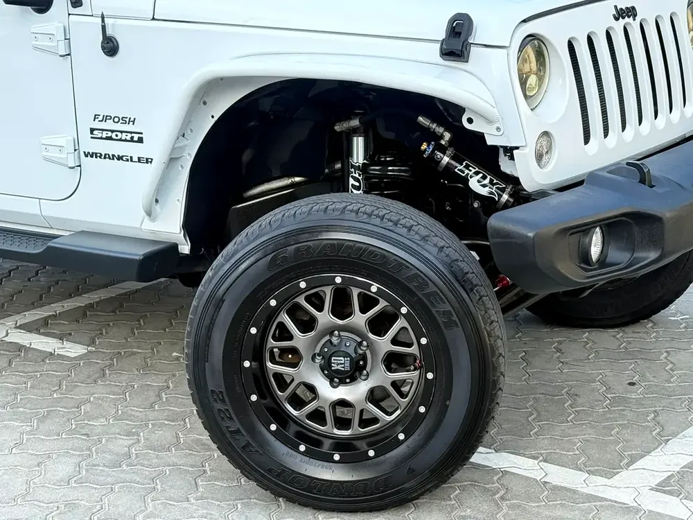 GCC Specs 2016 Jeep Wrangler Sport // 3.6L V6 - Perfect for UAE Adventures! - Image 20