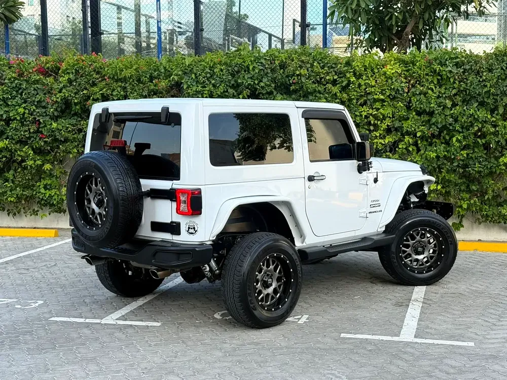 GCC Specs 2016 Jeep Wrangler Sport // 3.6L V6 - Perfect for UAE Adventures! - Image 6
