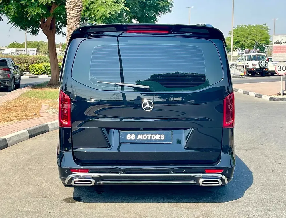 2024 Mercedes V-Class Vip Seats - Image 6