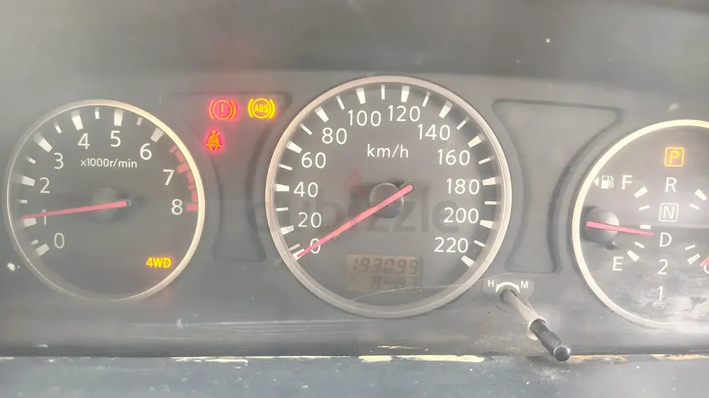 Nissan X-Trail 2010 GCC Specs - Image 11