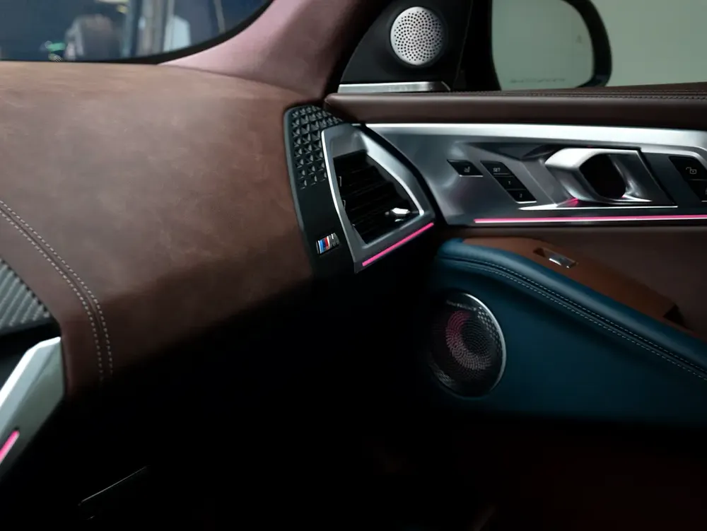 2023 BMW XM | GCC Specs | | AWD | Luxury SUV - Image 11