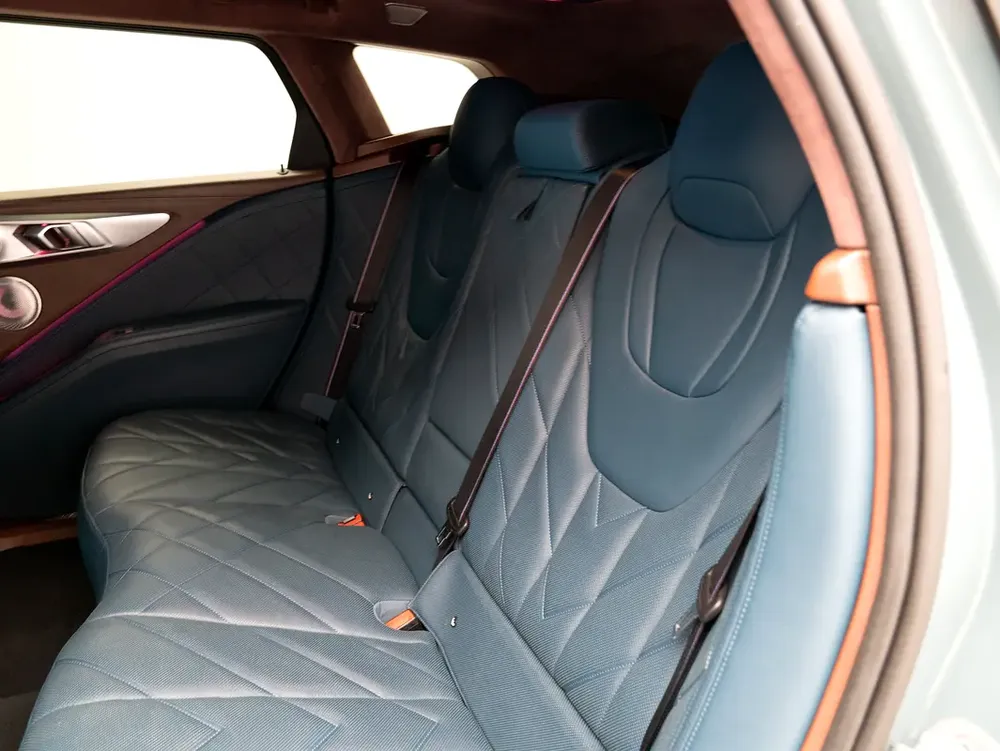 2023 BMW XM | GCC Specs | | AWD | Luxury SUV - Image 16