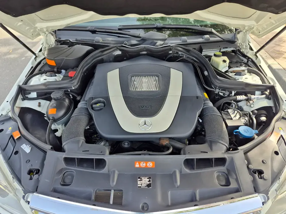 2008 Mercedes-Benz C-Class C250 Luxury - Japanese Specs - Mint Condition - Image 8