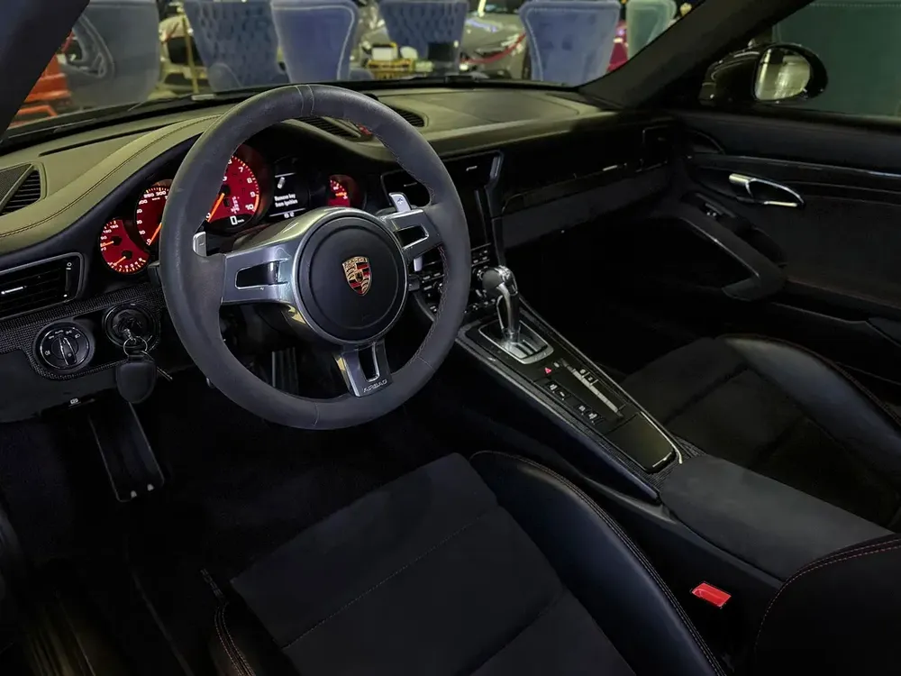 2015 PORSCHE 911 GT3 - GCC - WARRANTY From Dealership till 2027 - Full Service History Available - Image 13