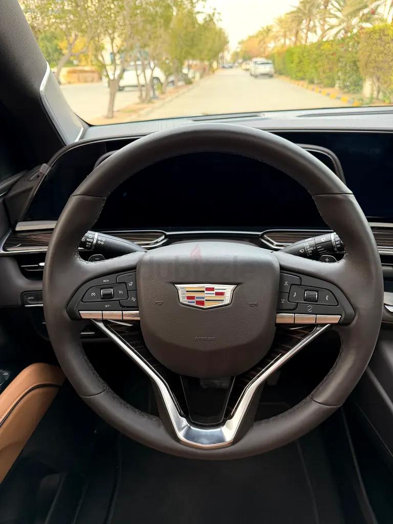 Cadillac escalade 2022 Gcc ( original paint ) - Image 16