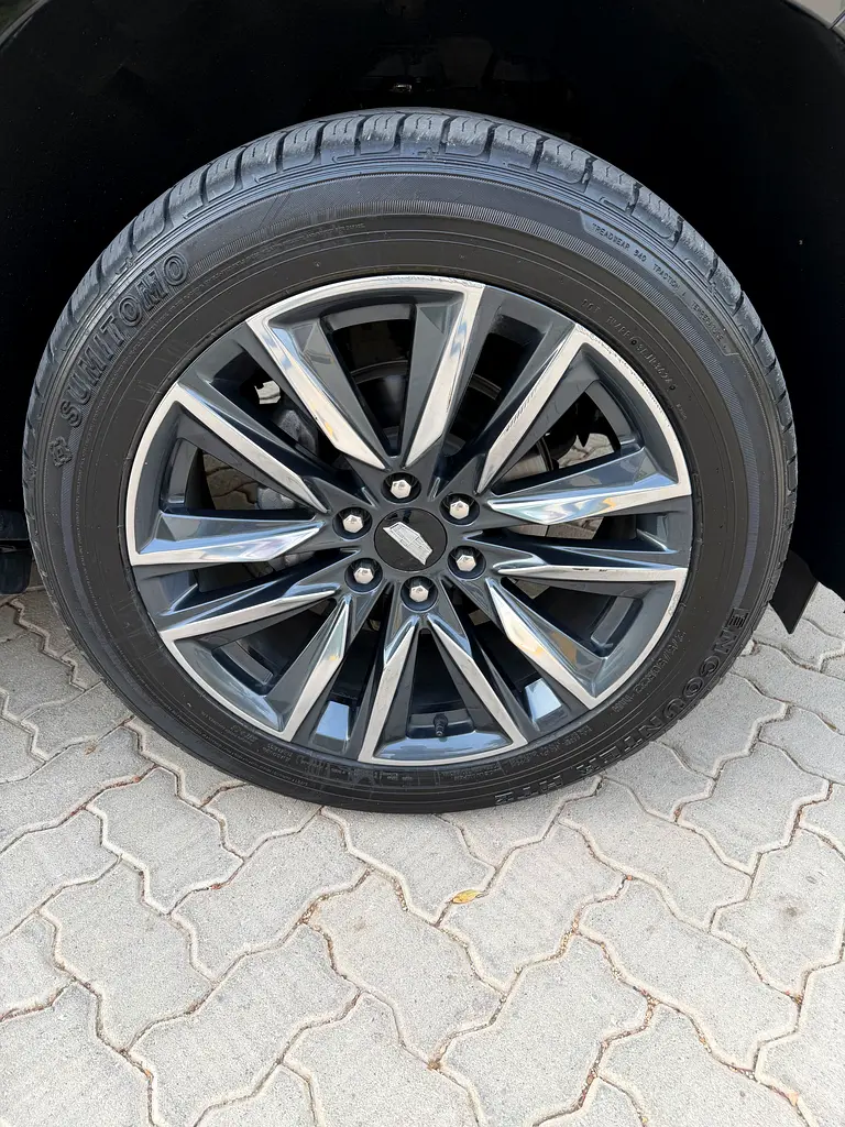 Cadillac escalade 2022 Gcc ( original paint ) - Image 17