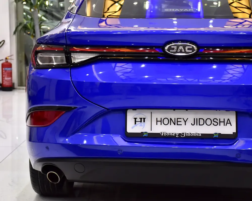 AED 460 EMi for 5Yrs  | JAC J7 ( 2023 Model ) in Blue Color GCC Specs - Image 8