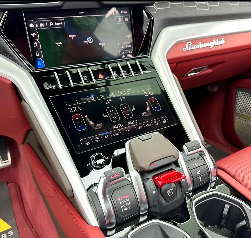 Lamborghini Urus S 2020 Japanese Specs - Pristine Condition - Image 13