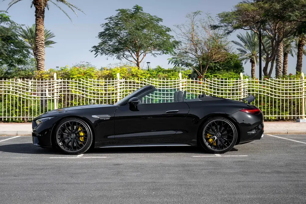 2024 Mercedes-AMG SL63 Roadster | 4.0L V8 Bi-Turbo | 577 HP | 4,000 KM | 2 Years Warranty + Service - Image 10