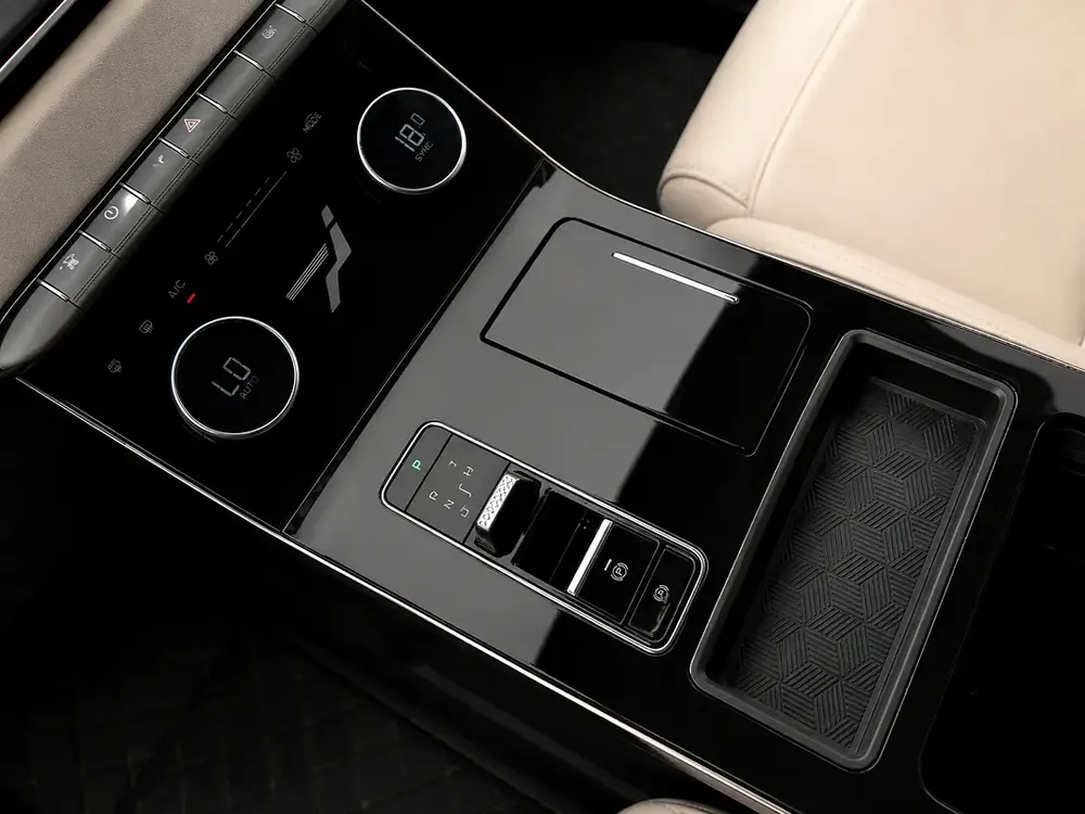 Exeed LX Comfort 2025 GCC Specs - Brand New - Image 17