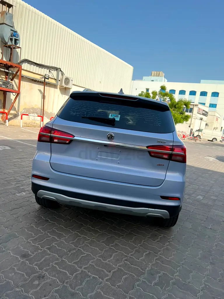 MG RX5 Luxury 2023 GCC Specs - Low Mileage - Image 4
