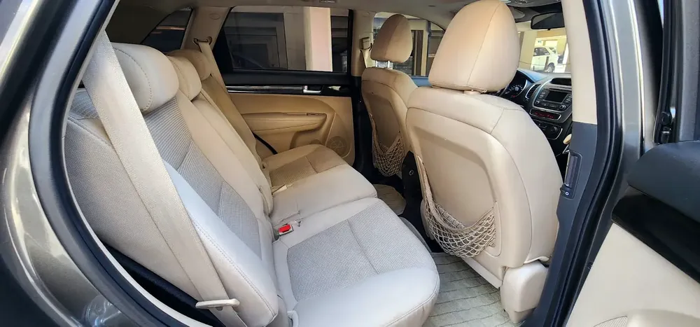 2015 KIA SOTENTO 7 SEATER EX FULL OPTION PANORAMIC SUNROOF POWER SEAT - Image 13