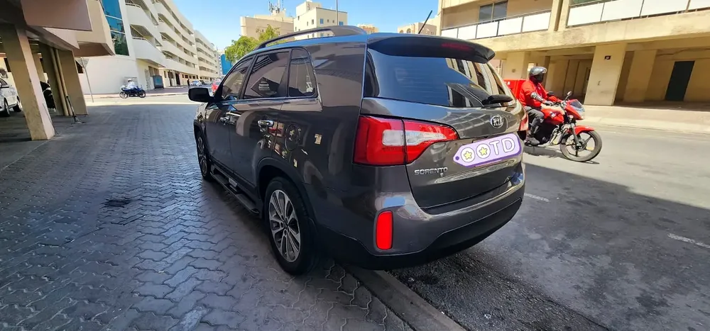 2015 KIA SOTENTO 7 SEATER EX FULL OPTION PANORAMIC SUNROOF POWER SEAT - Image 5