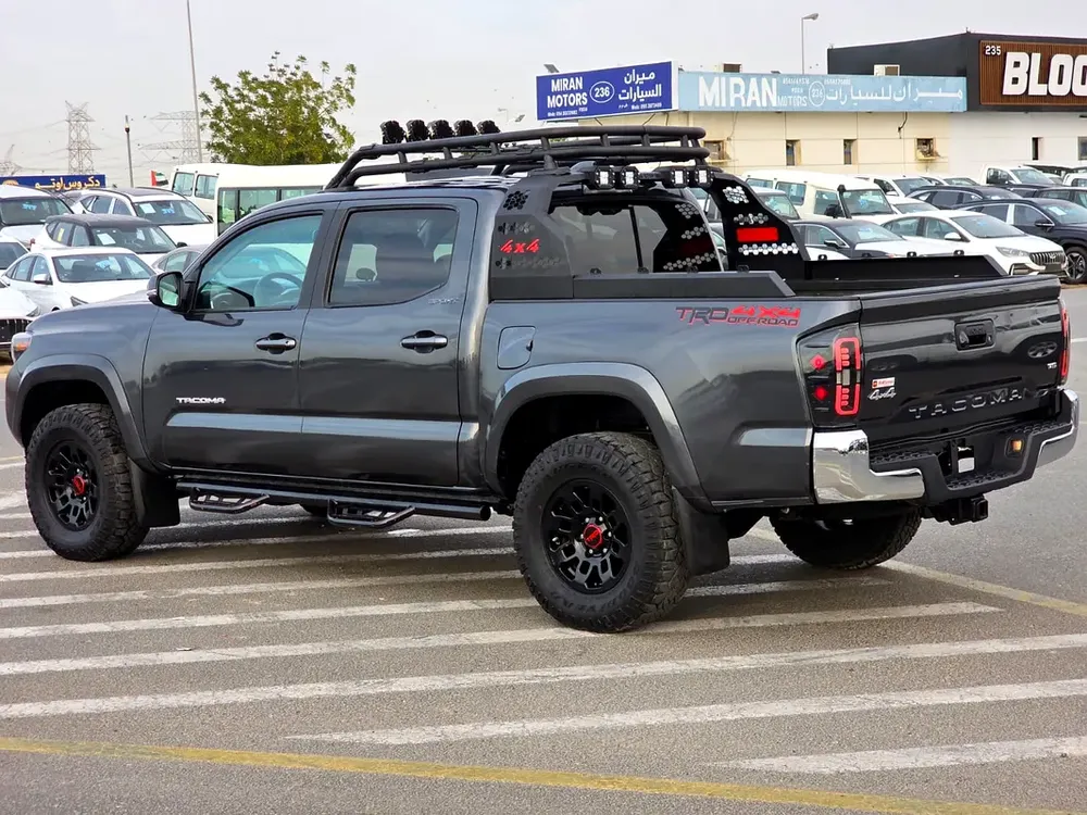 2023 Toyota Tacoma TRD Off Road Edition - 3.5L V6 AWD Full Option With Push  Radar Great Condition - Image 5