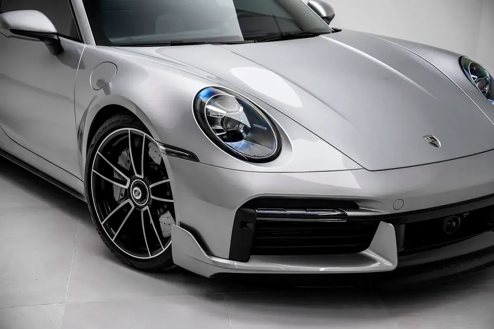 GCC SPECS AL NABOODA - 2024 PORSCHE 911 TURBO S HERITAGE DESIGN AERO PACK - FRONT AXLE LIFT - Image 19