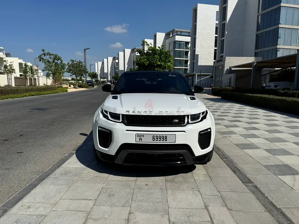 Land Rover Range Rover Evoque Dynamic HSE 2017 | GCC Specs | Low Mileage - Image 7