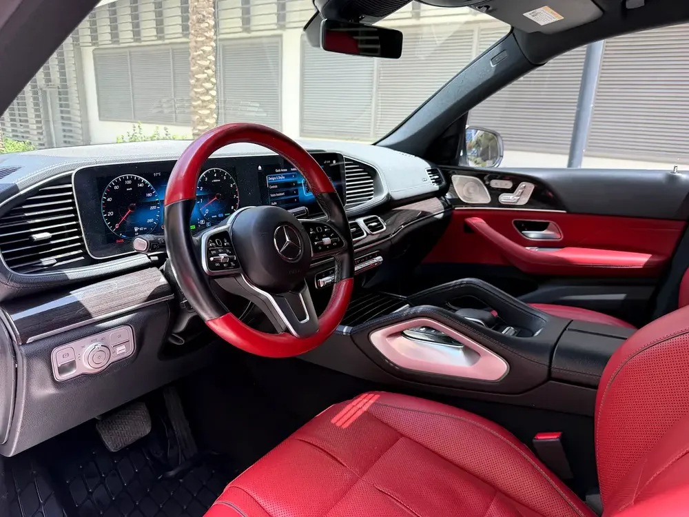 2022 MERCEDES-BENZ GLS 450 MAYBACH KIT | WHITE EXTERIOR | RED INTERIOR | AED 189,000 - Image 8