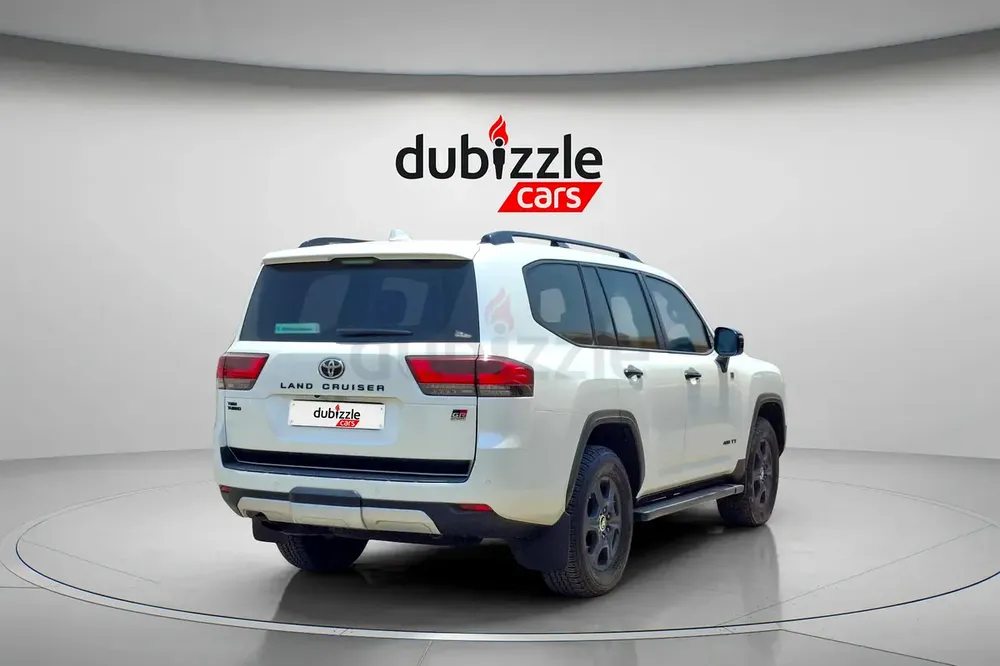 AED 5698/month | 2025 Toyota Land Cruiser GR Sport | GCC Specs | Ref#474258 - Image 6