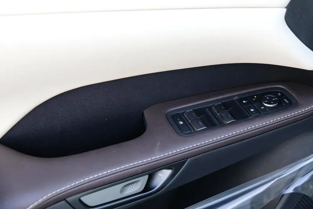Lexus RX-Series 2026, GCC Specs - Experience Luxury - Image 6