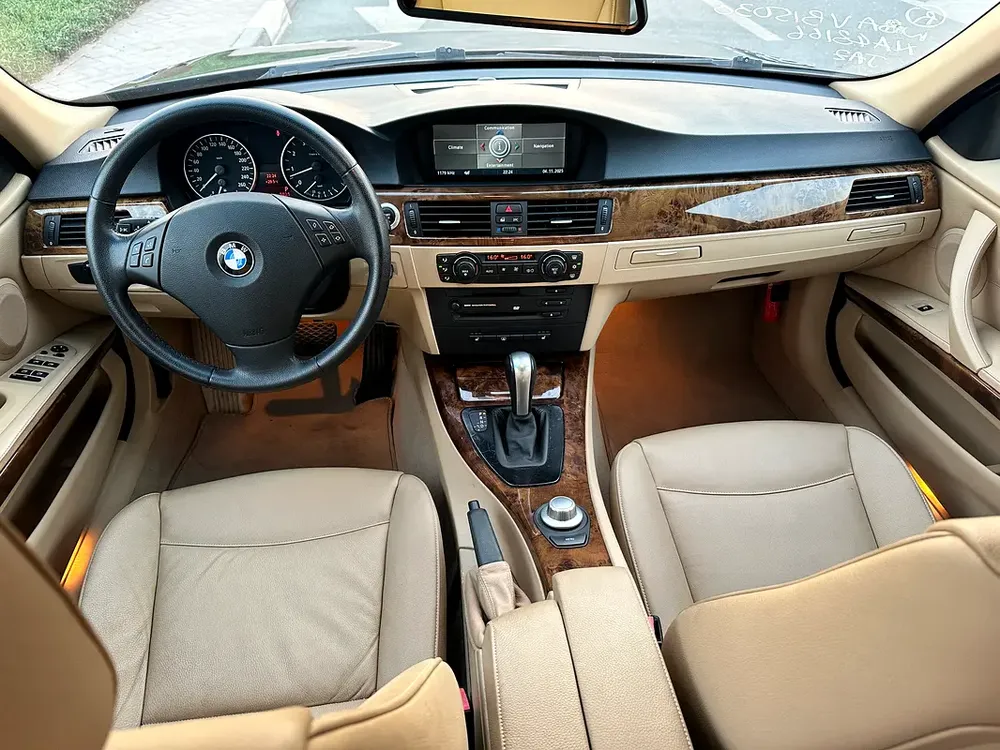 BMW 325 FRESH JAPAN IMPORT BEIGE INTERIOR - Image 14