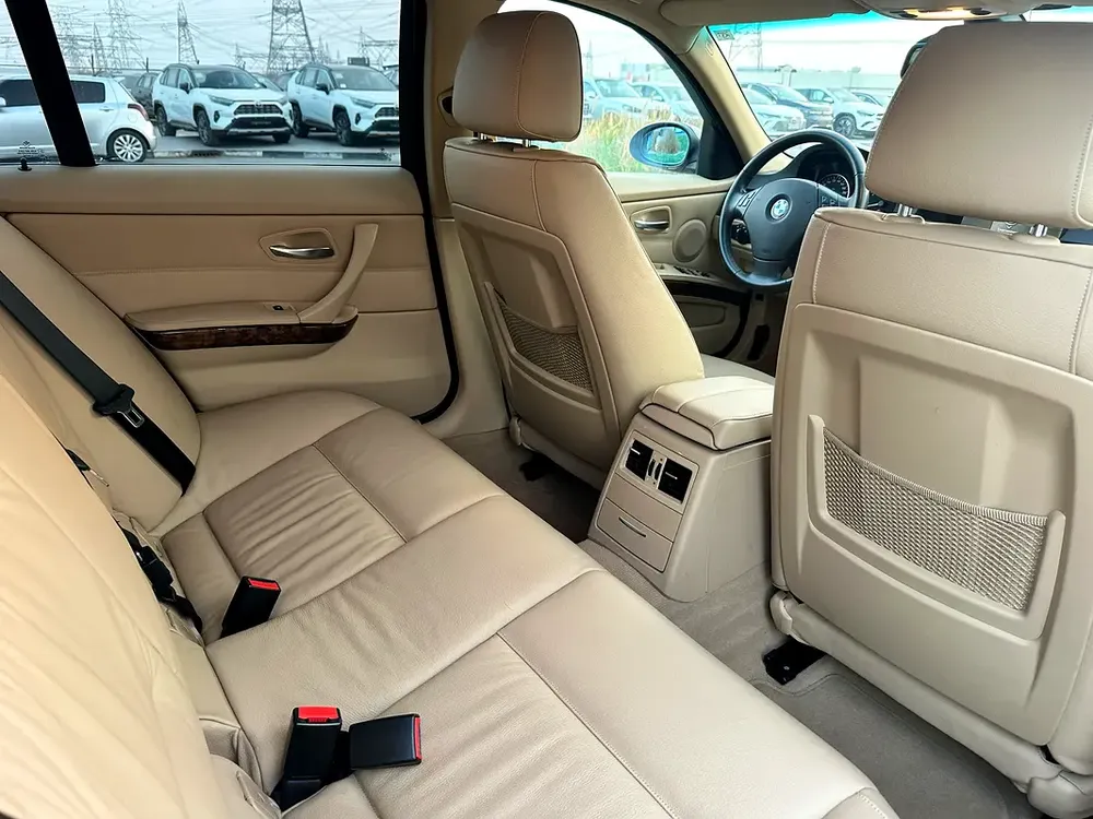 BMW 325 FRESH JAPAN IMPORT BEIGE INTERIOR - Image 15