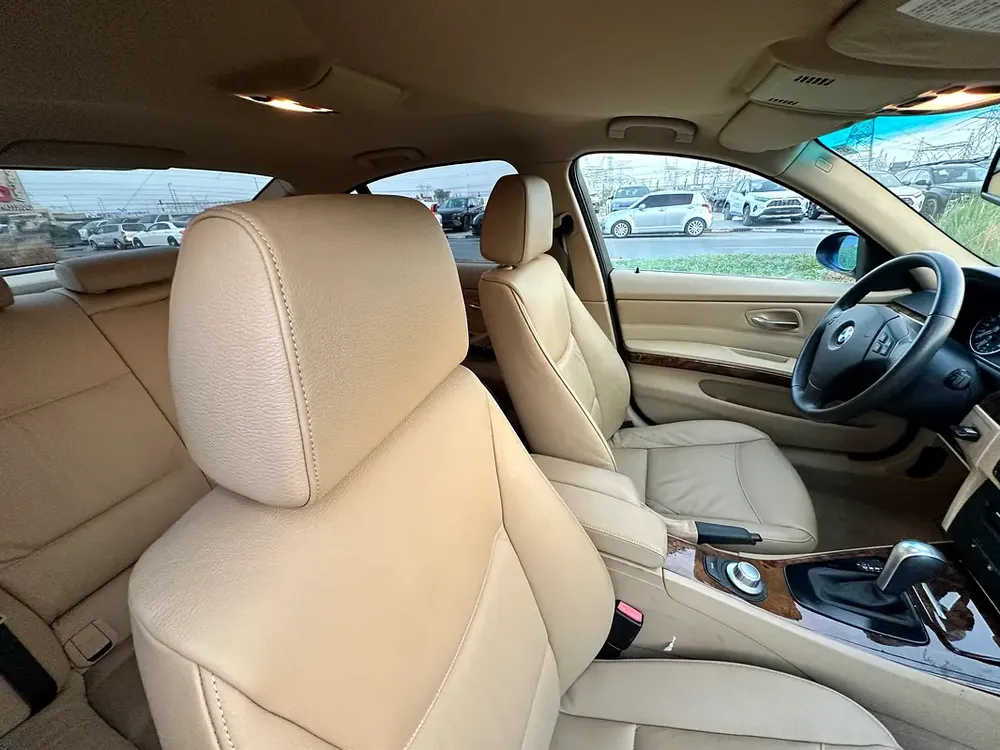 BMW 325 FRESH JAPAN IMPORT BEIGE INTERIOR - Image 19
