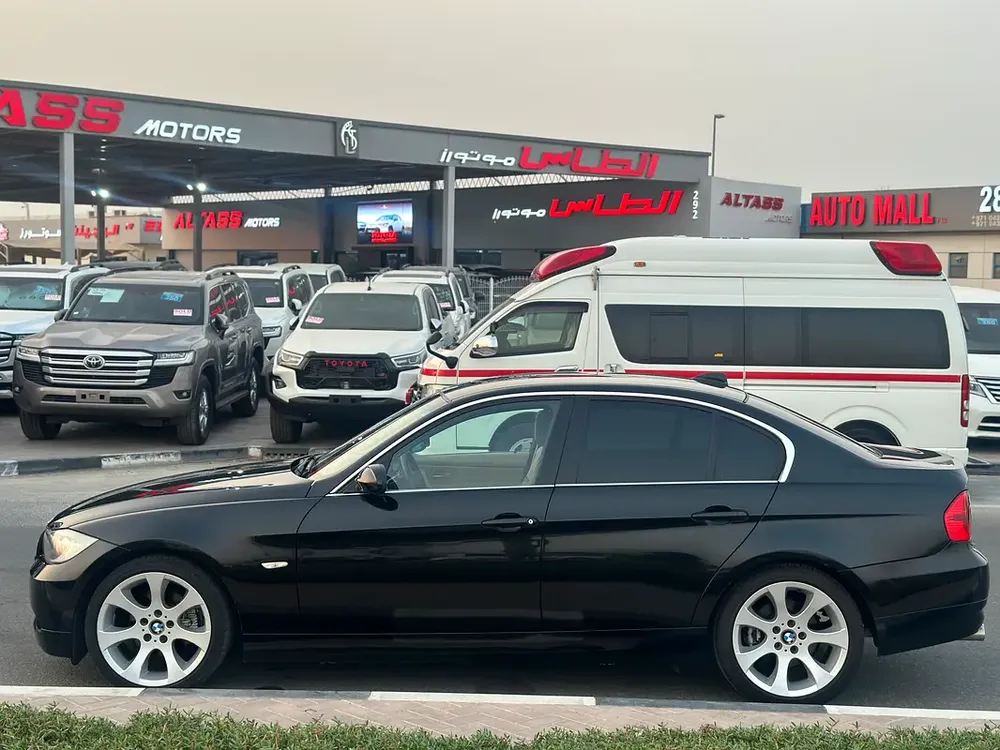 BMW 325 FRESH JAPAN IMPORT BEIGE INTERIOR - Image 4