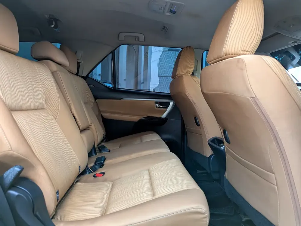 TOYOTA FORTUNER 2022 GXR V6 4.0L GCC IN EXCELLENT CONDITION - Image 5