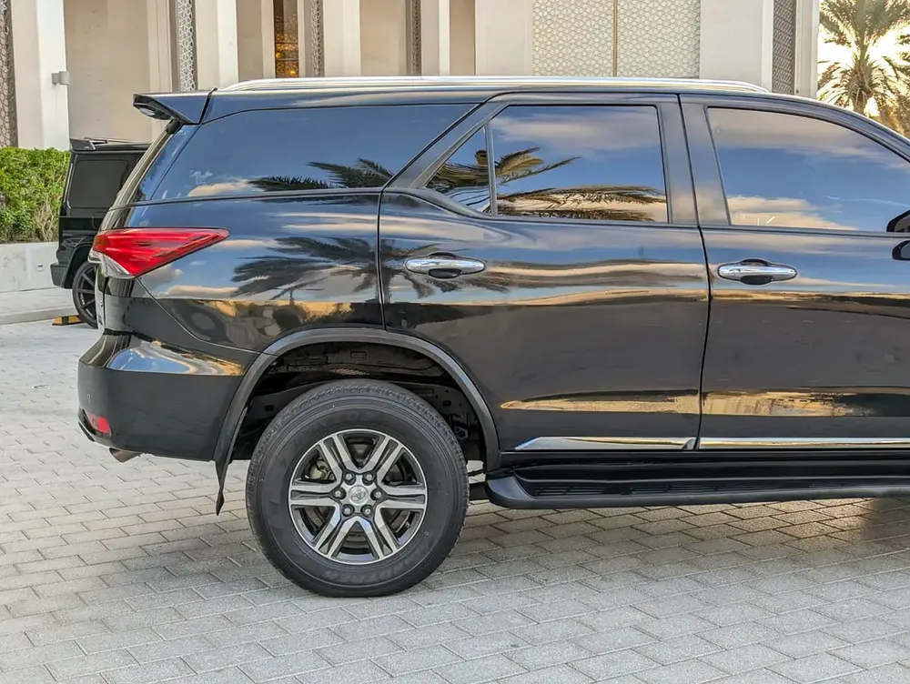 TOYOTA FORTUNER 2022 GXR V6 4.0L GCC IN EXCELLENT CONDITION - Image 7