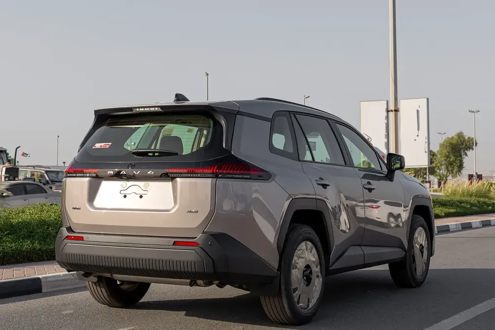 Brand New | 2026 | Toyota RAV4 LE | AWD | GCC Specs | V4 | Dark Gold Exterior (EXPORT) - Image 4