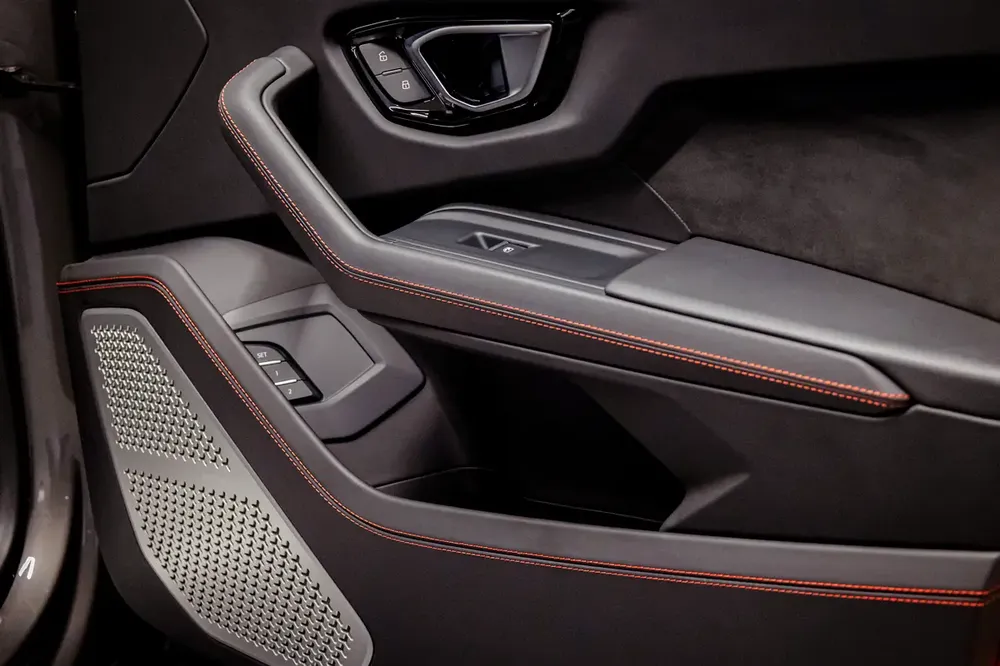 Lamborghini Urus - European Specs - Image 13