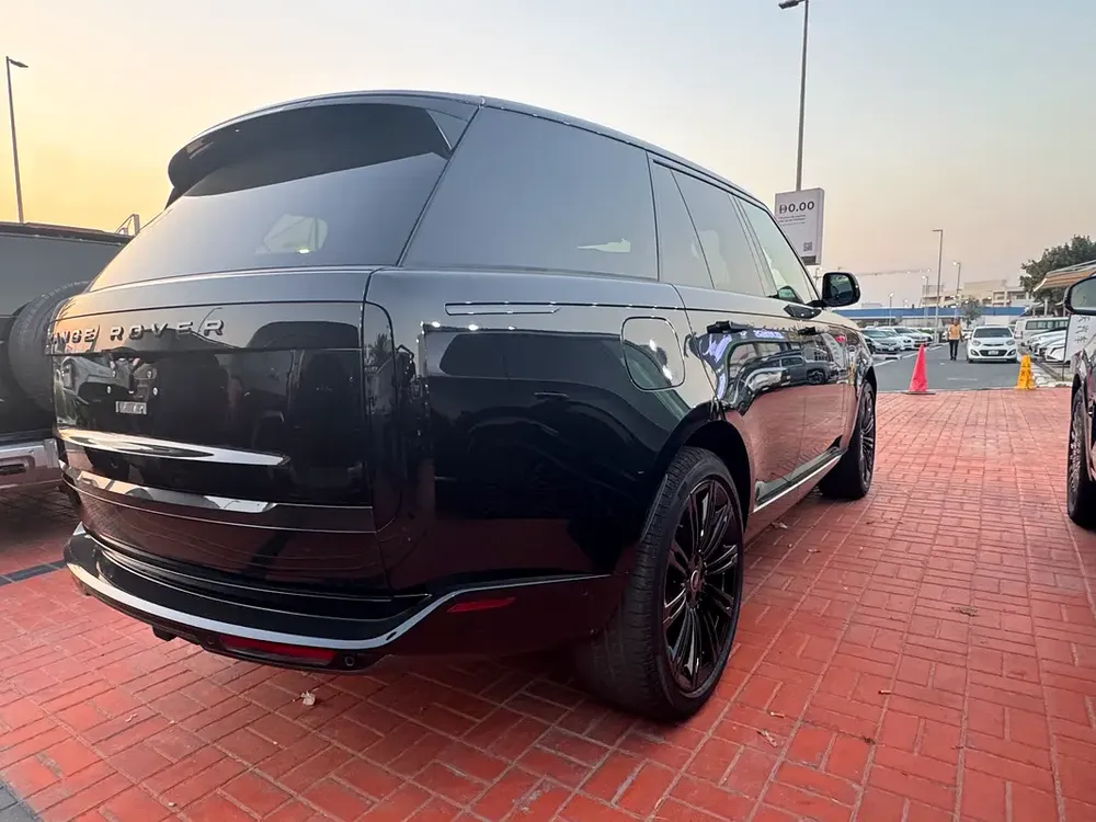 2025 Land Rover Range Rover SE - Canadian Specs - Brand New - Image 13