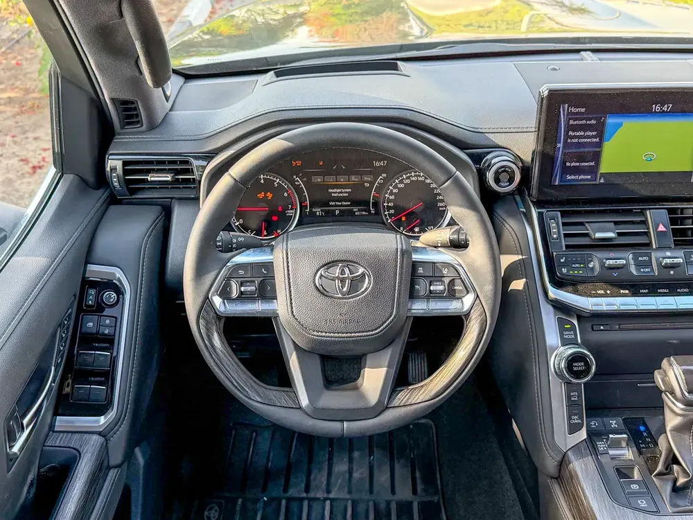 Land Cruiser VXR Twin Turbo  2022 | GCC Specs | Full Option - Image 19