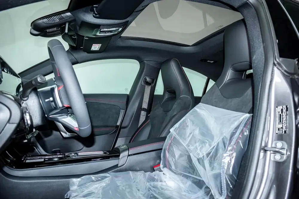 Mercedes CLA200 2025 GCC Brand New (For Export) - Image 8
