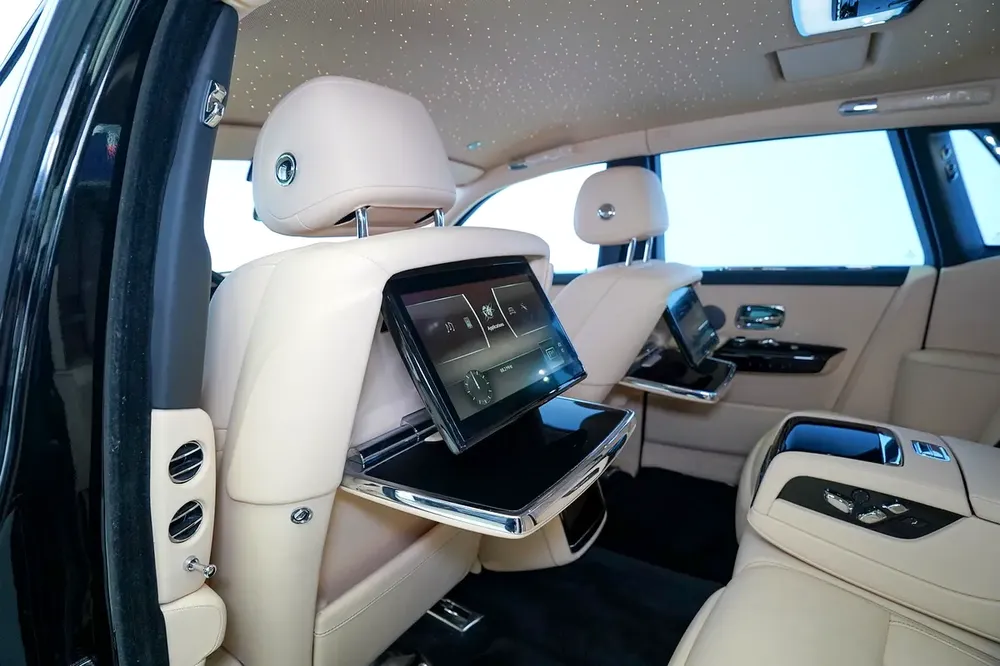 WARRANTY APRIL 2027 | STARLIGHT | REAR ENTERTAINMENT | PHANTOM - Image 12