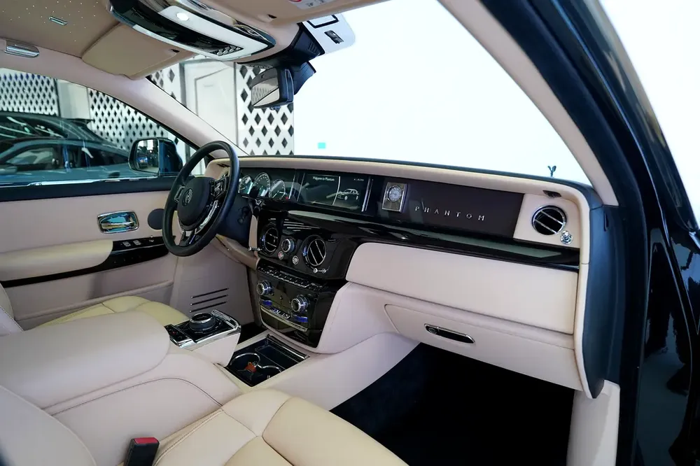 WARRANTY APRIL 2027 | STARLIGHT | REAR ENTERTAINMENT | PHANTOM - Image 13