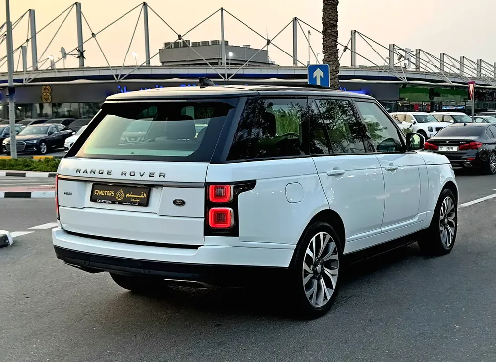 2018 Range Rover Vogue HSE V6, GCC Specifications - Image 7