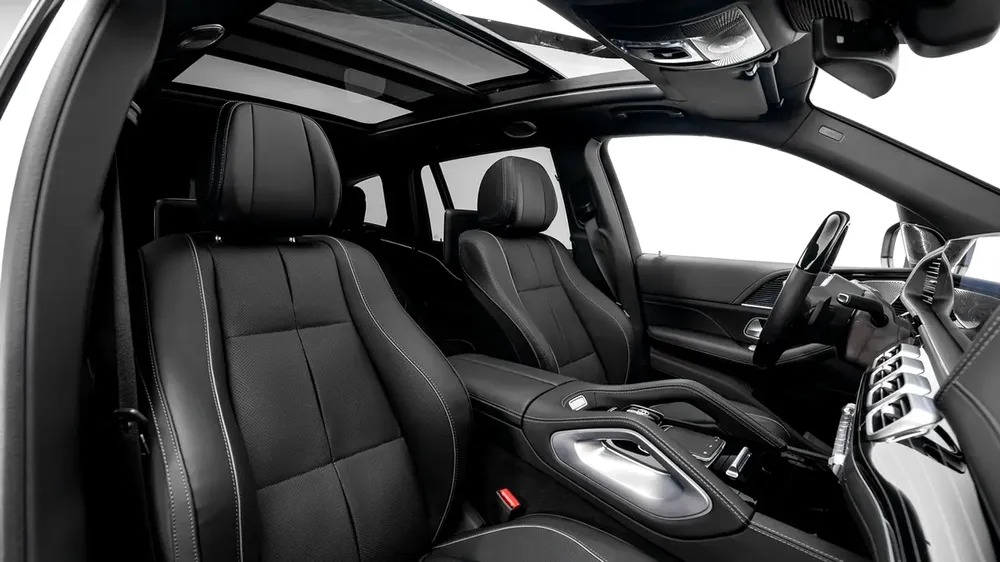 Mercedes-Benz GLS600 Maybach - 2023 - Japanese Specs - Image 11