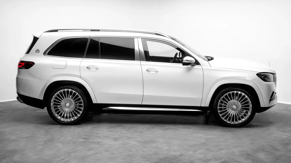 Mercedes-Benz GLS600 Maybach - 2023 - Japanese Specs - Image 17