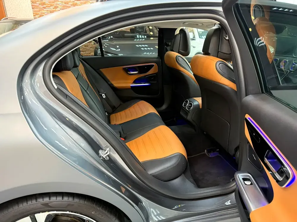 Mercedes C300 premium plus night edition - Image 15